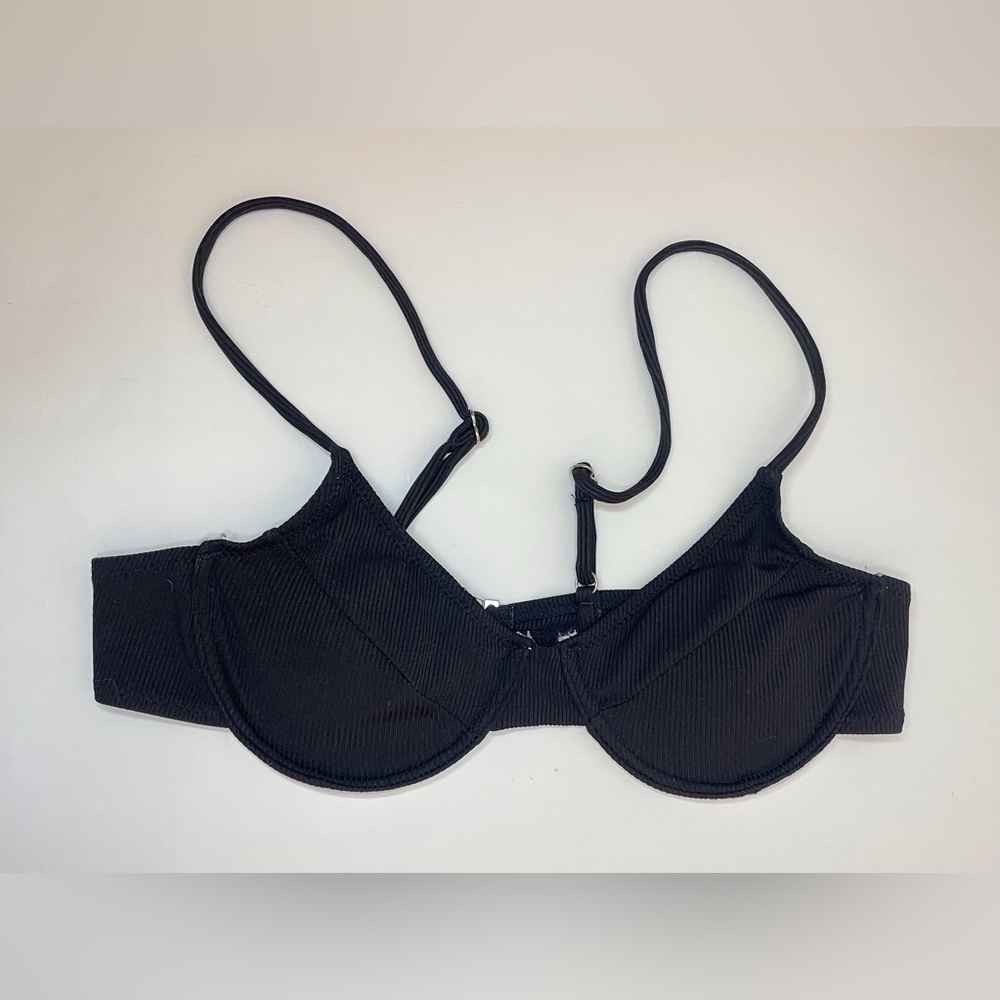 SHEIN Underwire Black Swimsuit Bikini‎ Top Size S